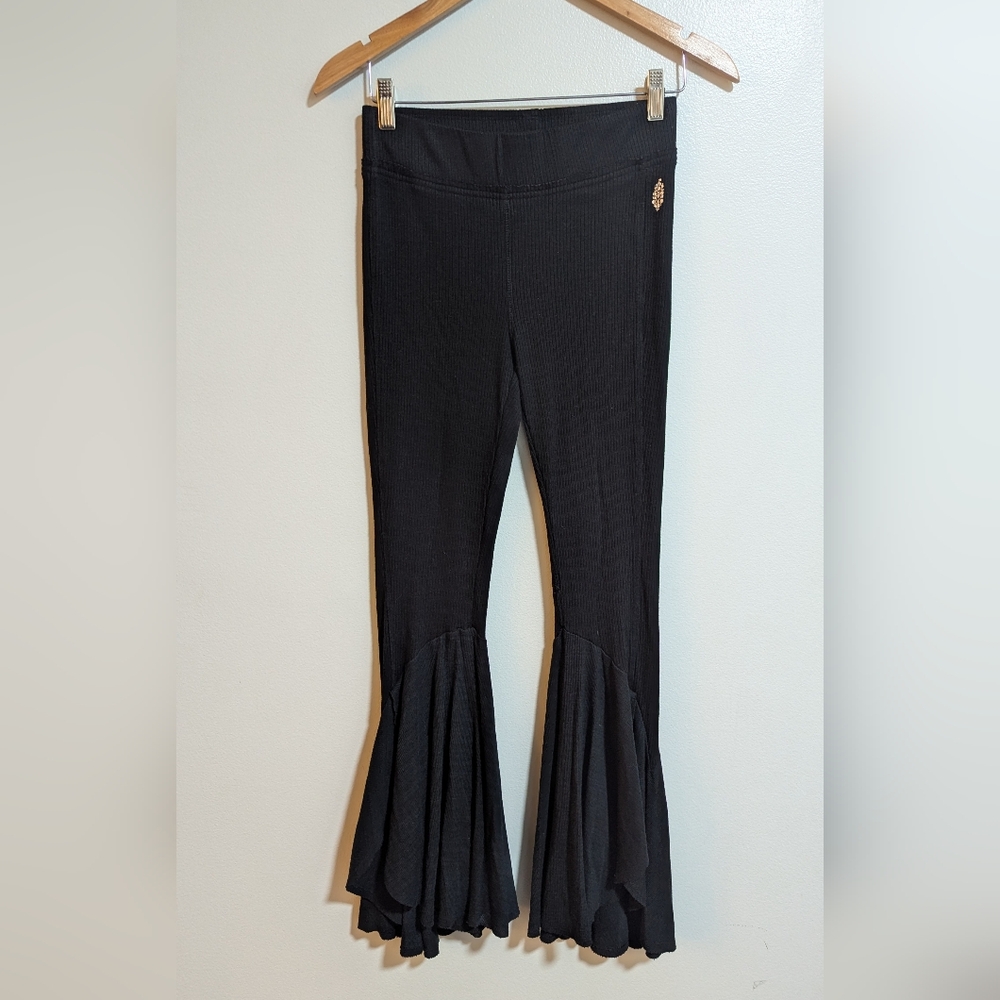 Free People Movement Low and Flow Flared Ribbed Legging Yoga Pant Small - Picture 4 of 8